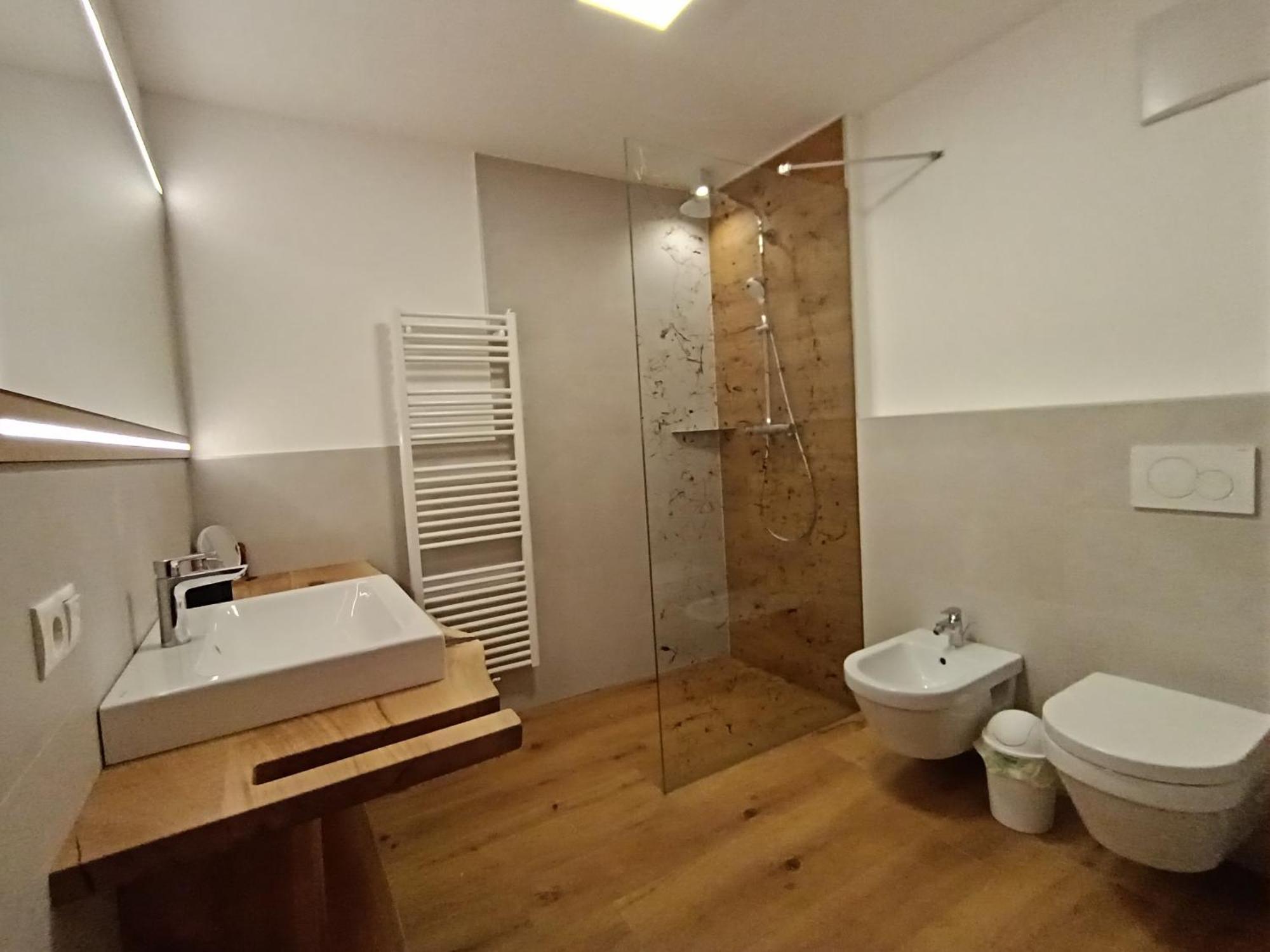 Innerraderhof Apartment 4 Prato alla Drava Exterior foto